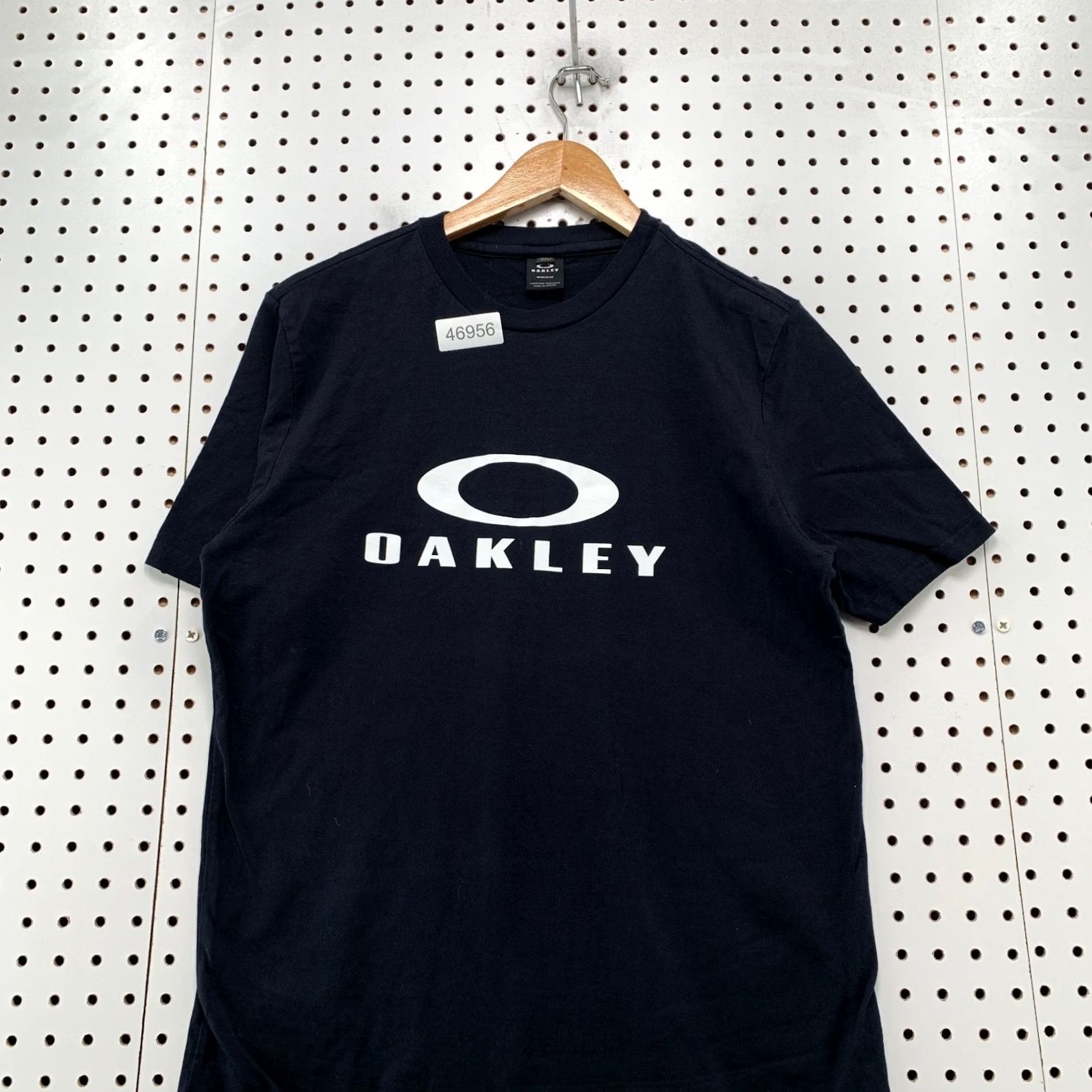 Oakley Oakley T Shirt Mens Small Black Logo Short Sleeve Regular Fit Gorpcore Size US S / EU 44-46 / 1 - 4 Thumbnail