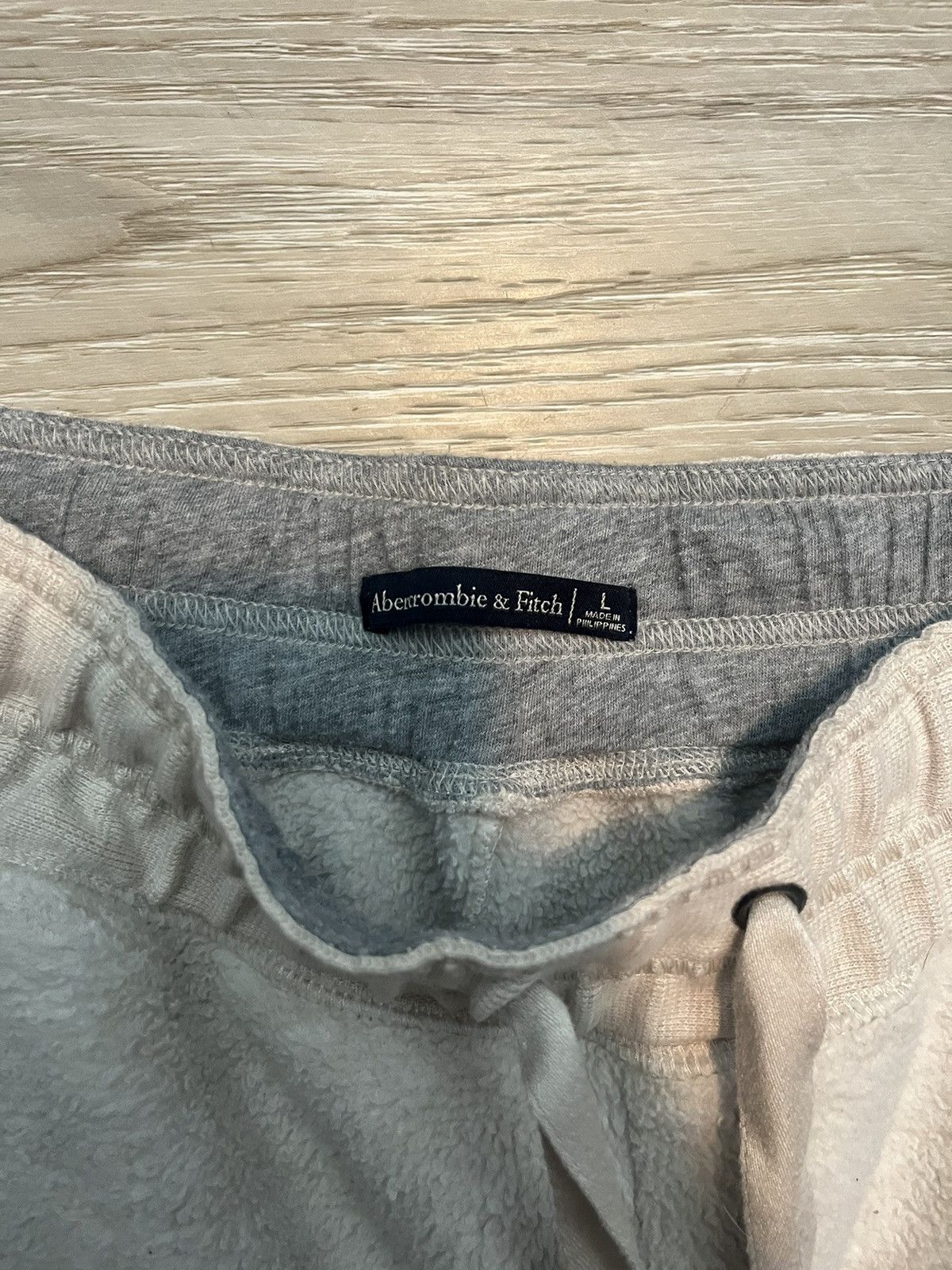Abercrombie & Fitch Sherpa Abercrombie & Fitch Sweatpants Size US 32 / EU 48 - 3 Thumbnail