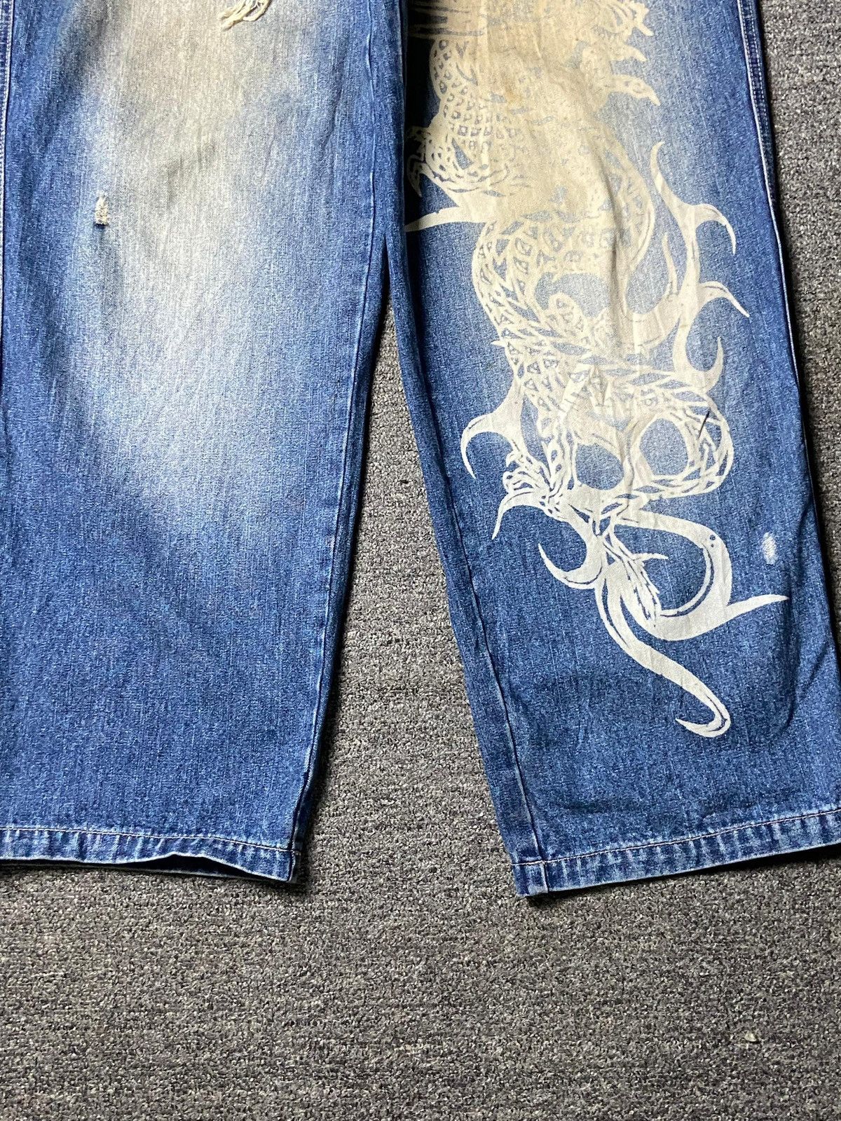 Japanese Brand Vintage Top Town Dragon Print Denim Jeans (162) Size US 32 / EU 48 - 8 Thumbnail