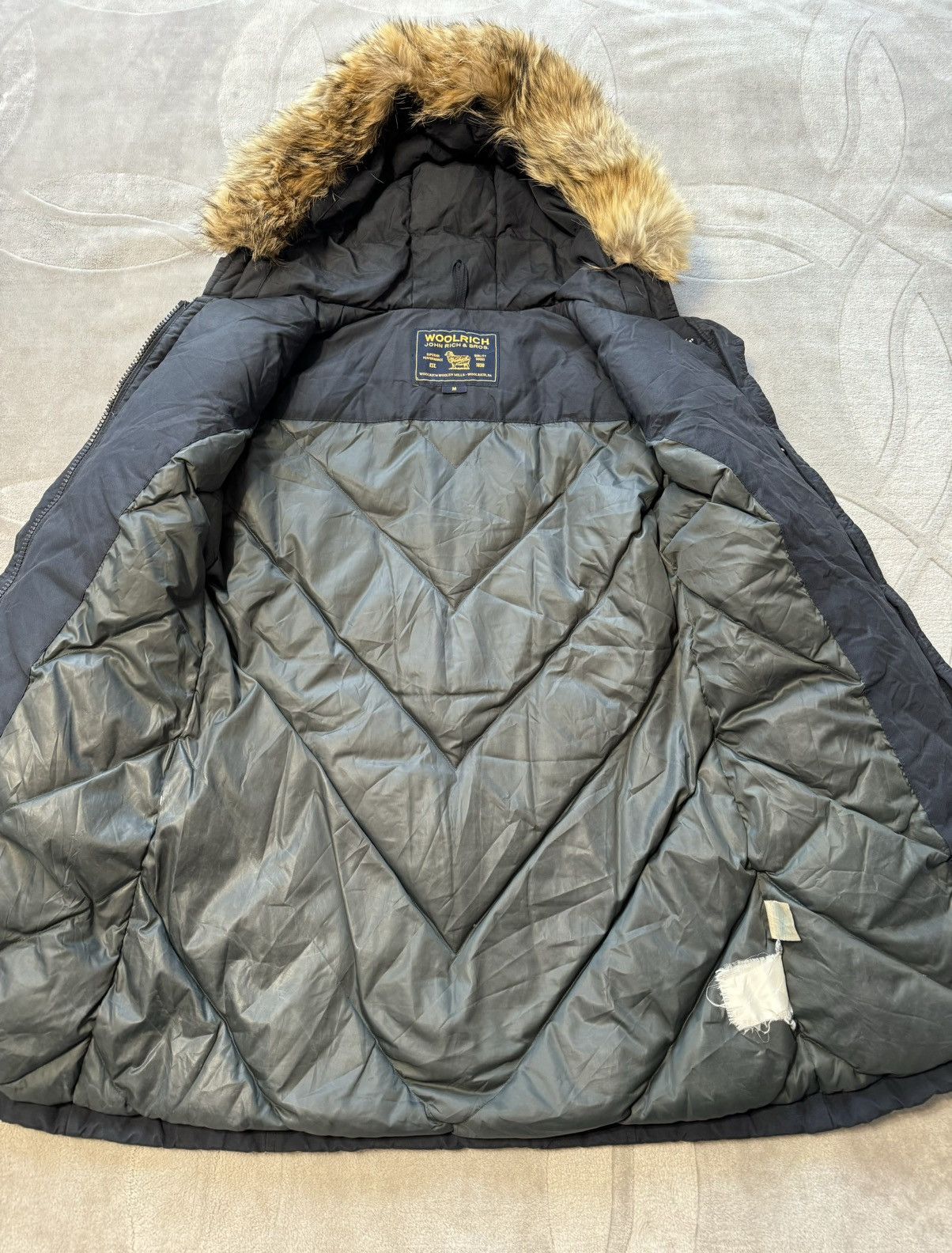 Woolrich Woolen Mills Woolrich John Rich & Bros M down jacket parka women's coat Size M / US 6-8 / IT 42-44 - 2 Thumbnail