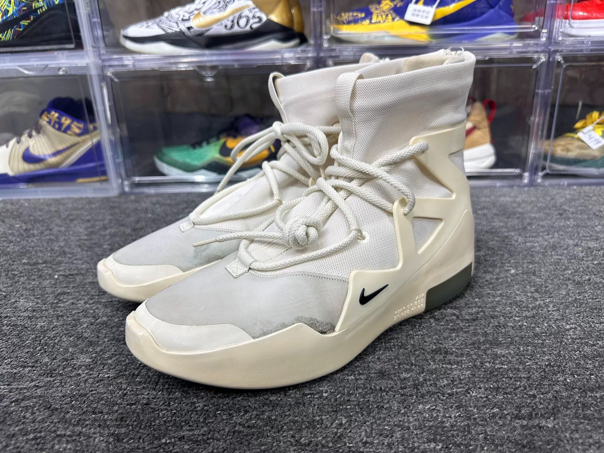 Fear of God Fear of God Retro White Hitop Sneakers 11 Men Size US 11 / EU 44 - 1 Thumbnail