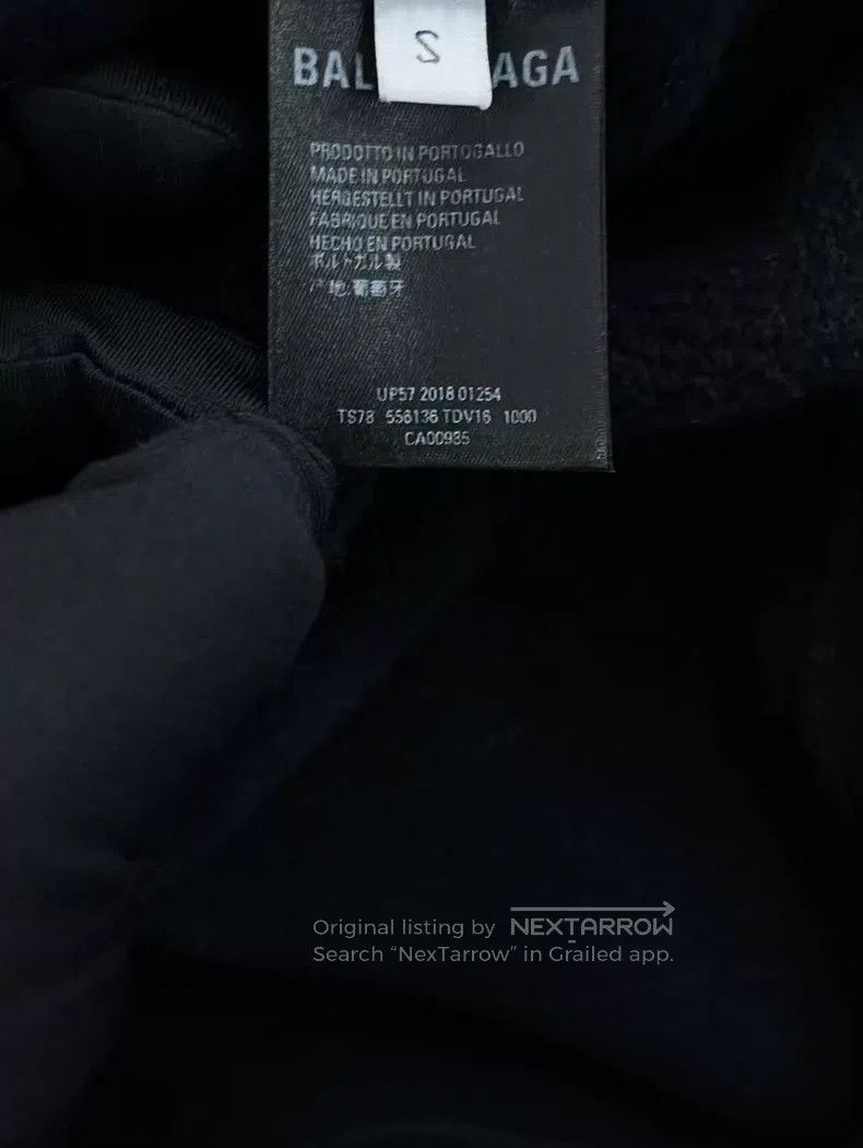 Balenciaga Balenciaga Black hooded sweatshirt with small lettering lo Size US S / EU 44-46 / 1 - 6 Thumbnail