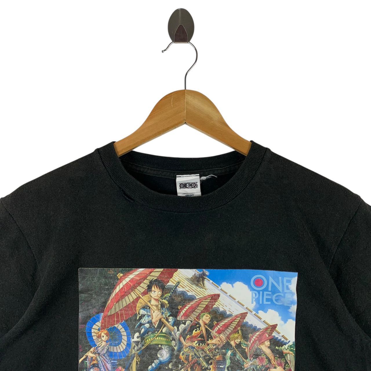Anime Vintage ONE PIECE Anime tee Size US S / EU 44-46 / 1 - 2 Thumbnail