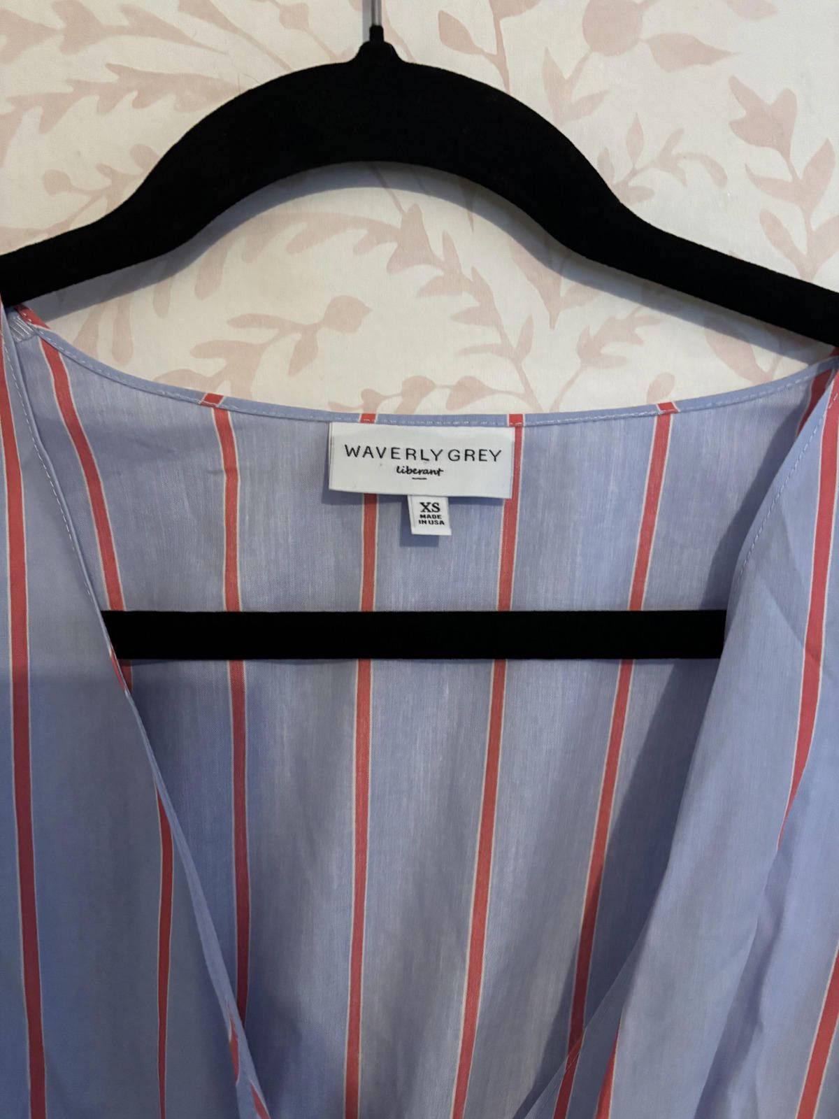 Other NWOT Anthropologie Blue Striped V-Neck Blouse Cinched Waist Size M / US 6-8 / IT 42-44 - 4 Thumbnail