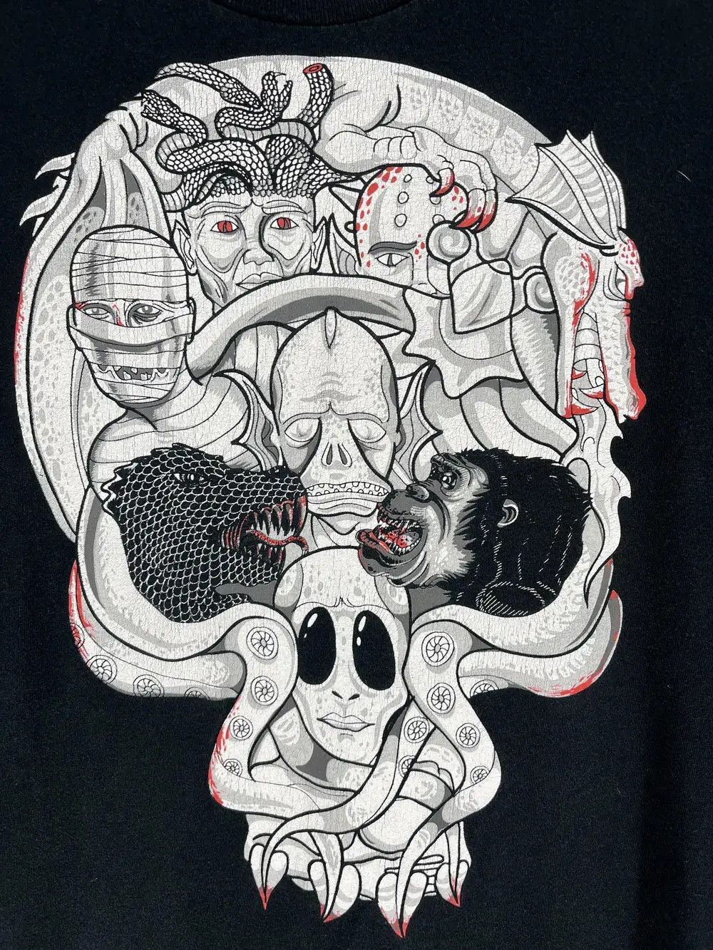 Band Tees Skulls Vintage Y2K Rock Metal Size S Black Humor Logo Size US S / EU 44-46 / 1 - 7 Thumbnail