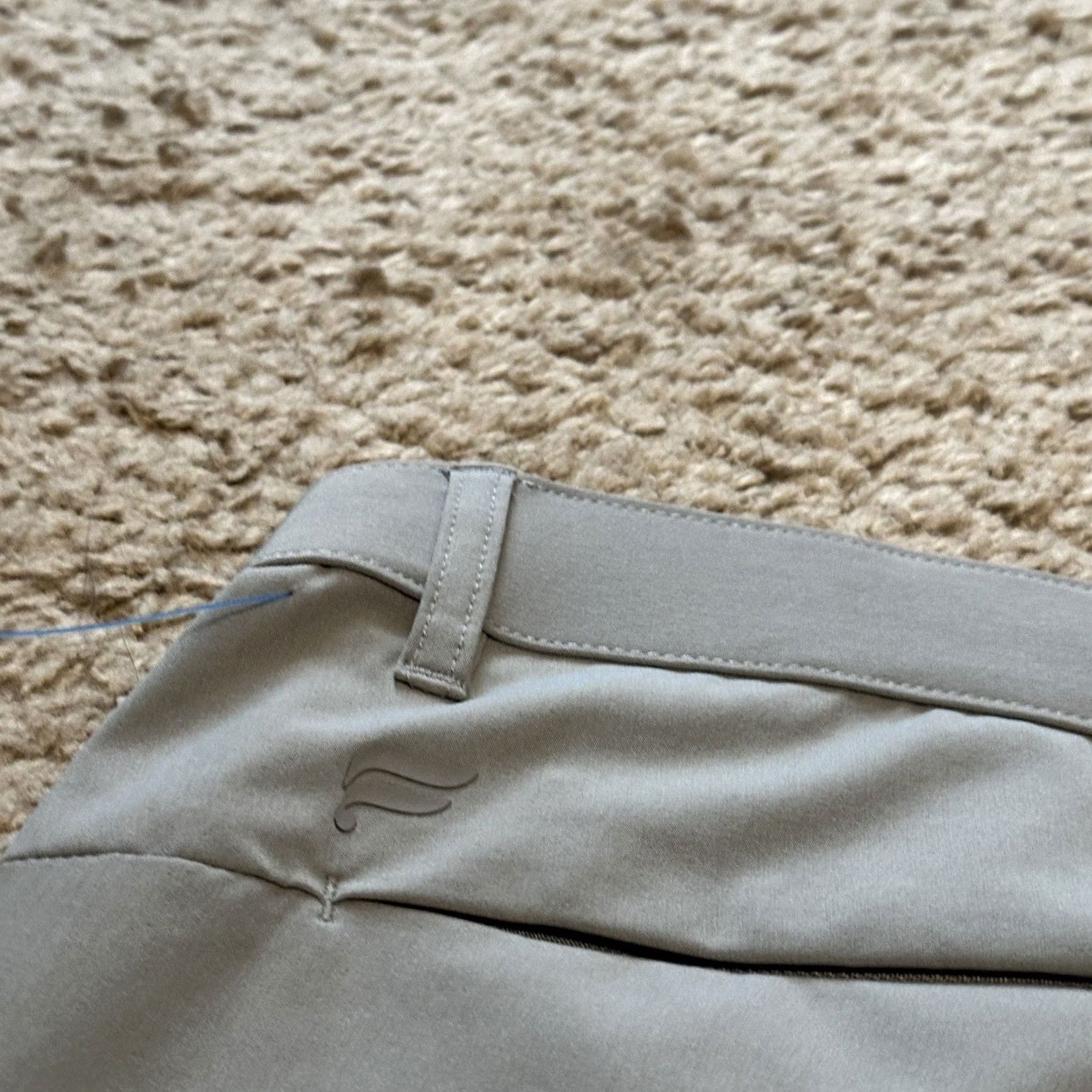 Fabletics Fabletics Performance Breathable Pockets Golf Chino Pants Mens 38x32 Gray Size US 38 / EU 54 - 4 Thumbnail