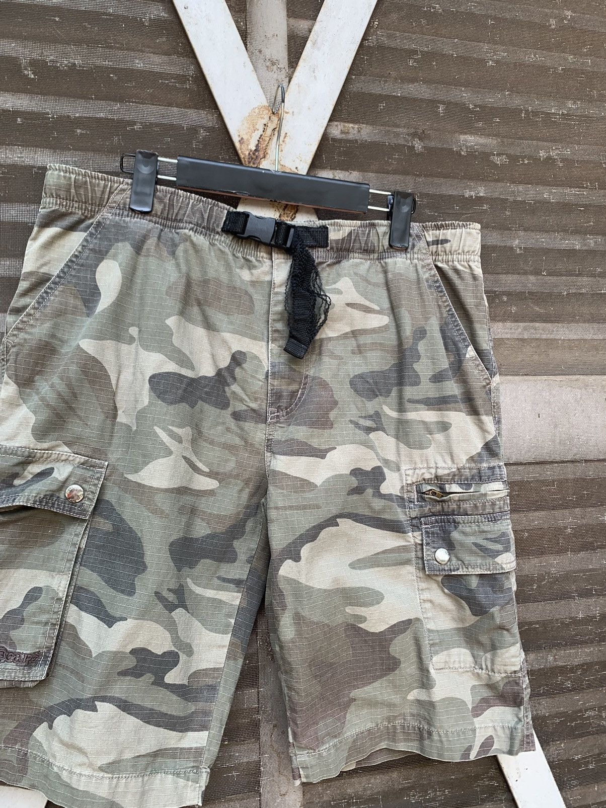 Vintage Vintage THRASHED Faded Cargo Camo Shorts Size US 32 / EU 48 - 7 Thumbnail