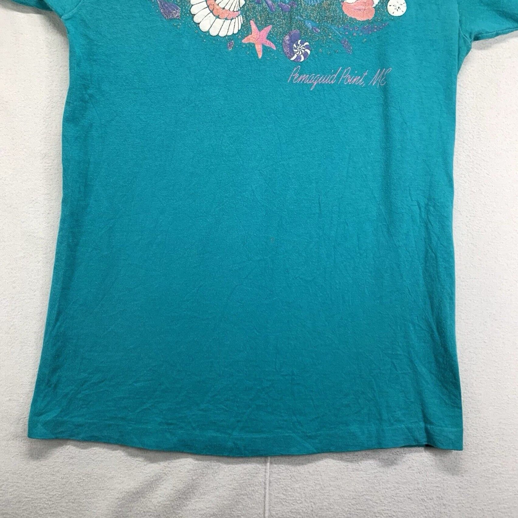 Fruit Of The Loom VINTAGE Fruit of the Loom T-Shirt Unisex Adults Medium Blue Beach 80s 90s Seal Shell Glitter Artwork Size US M / EU 48-50 / 2 - 6 Thumbnail