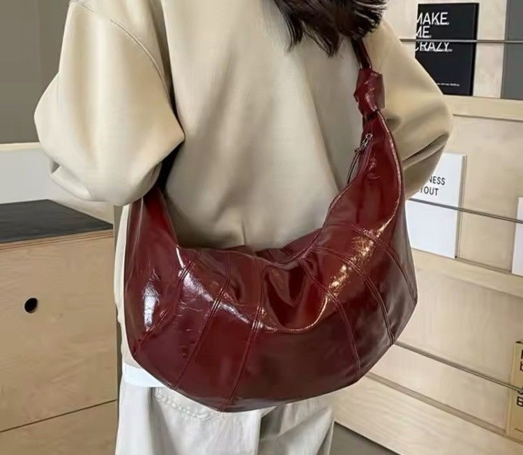Lightweight Pu Leather Casual Crossbody Bag in Red, Women's