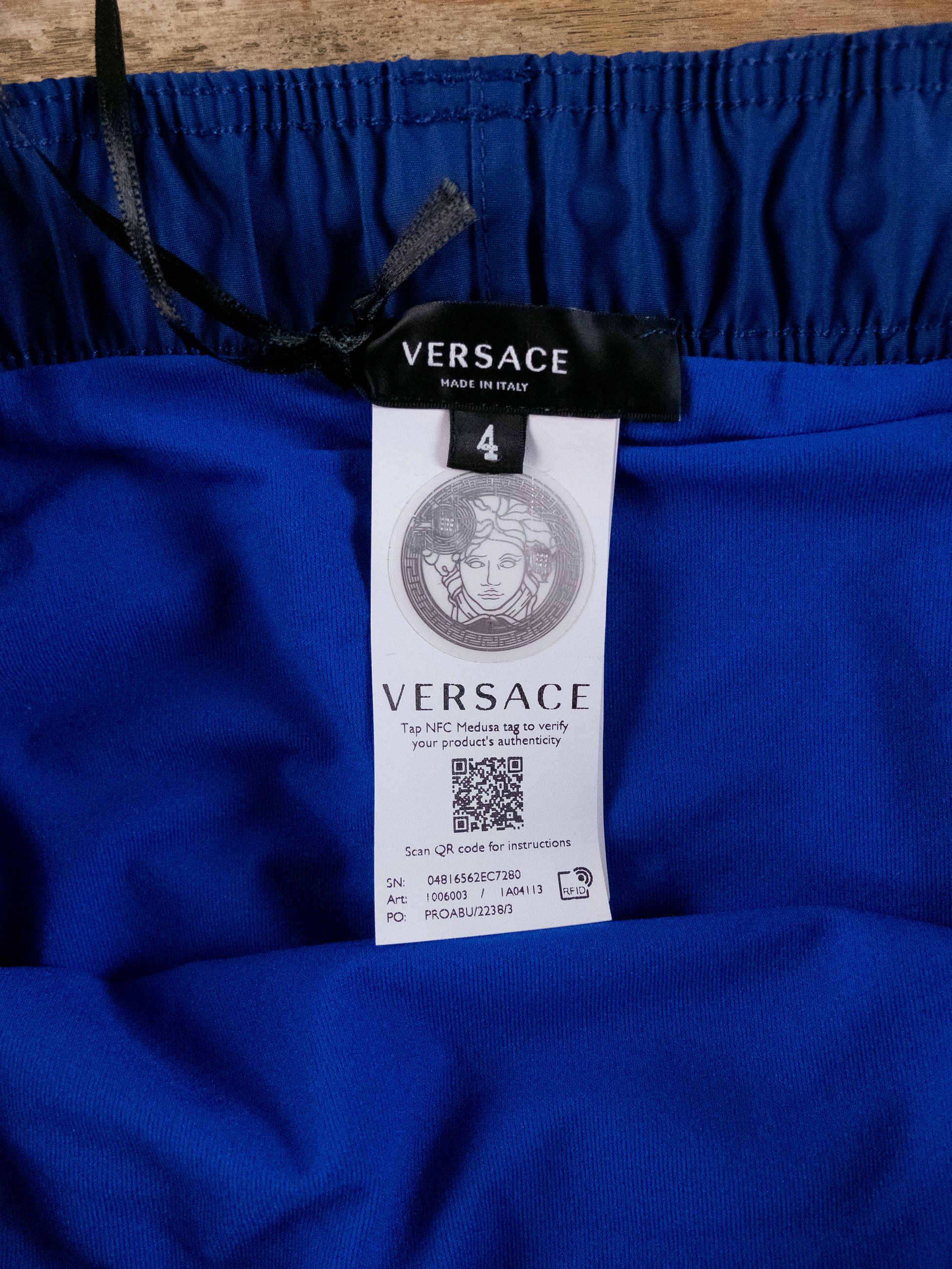 Versace VERSACE royal blue Medusa logo swim shorts 4 Medium trunks Size US 32 / EU 48 - 7 Thumbnail