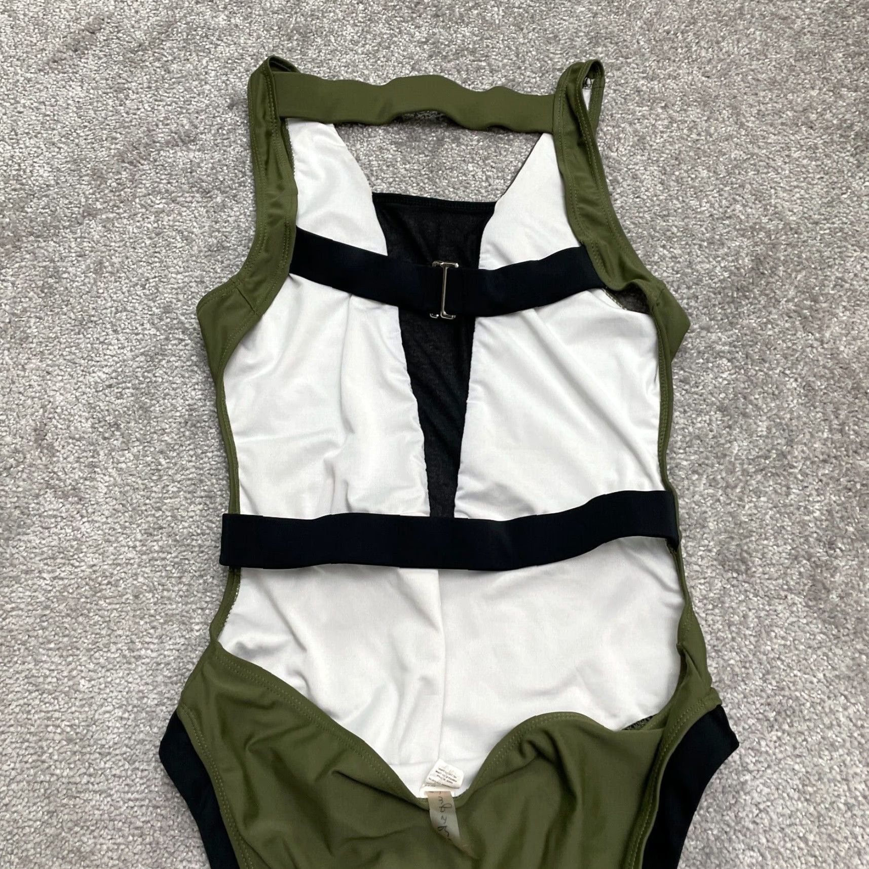 Vintage CUPSHE One Piece Swimwear Bodysuit Women's Medium Green Backless Beach Summer Bathing Suit Adult M Green Backless Women's Size M / US 6-8 / IT 42-44 - 5 Thumbnail