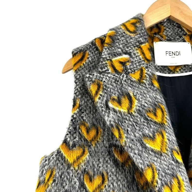 Fendi Fendi Mohair wool blend heart pattern bag sleeveless vest Size S / US 4 / IT 40 - 6 Thumbnail