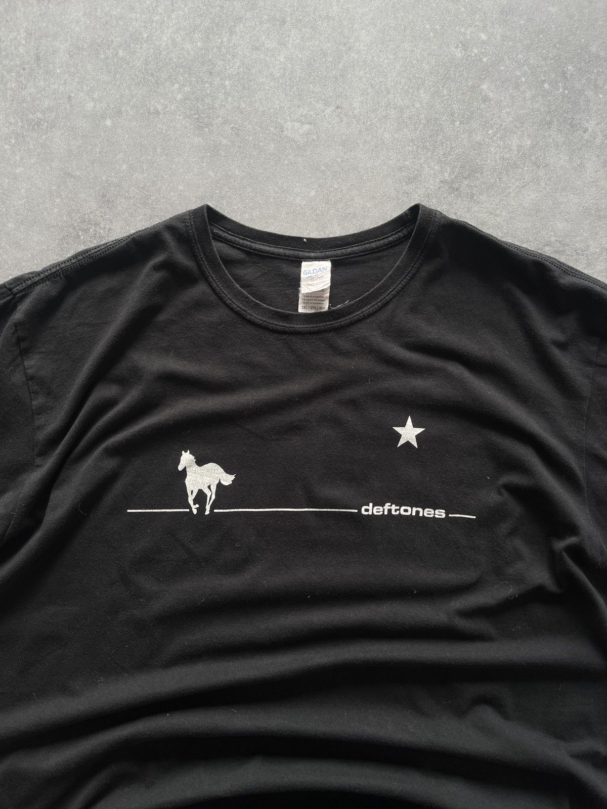Band Tees Vintage Deftones White Pony Tee y2k 90s Rock Metal Usa UK Size US XXL / EU 58 / 5 - 3 Thumbnail