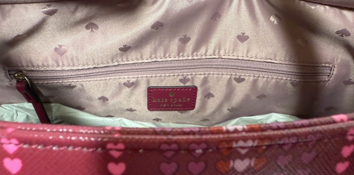 Kate Spade Kate Spade Shore Street Heart Stripe Margaretta Tote Size ONE SIZE - 12 Thumbnail