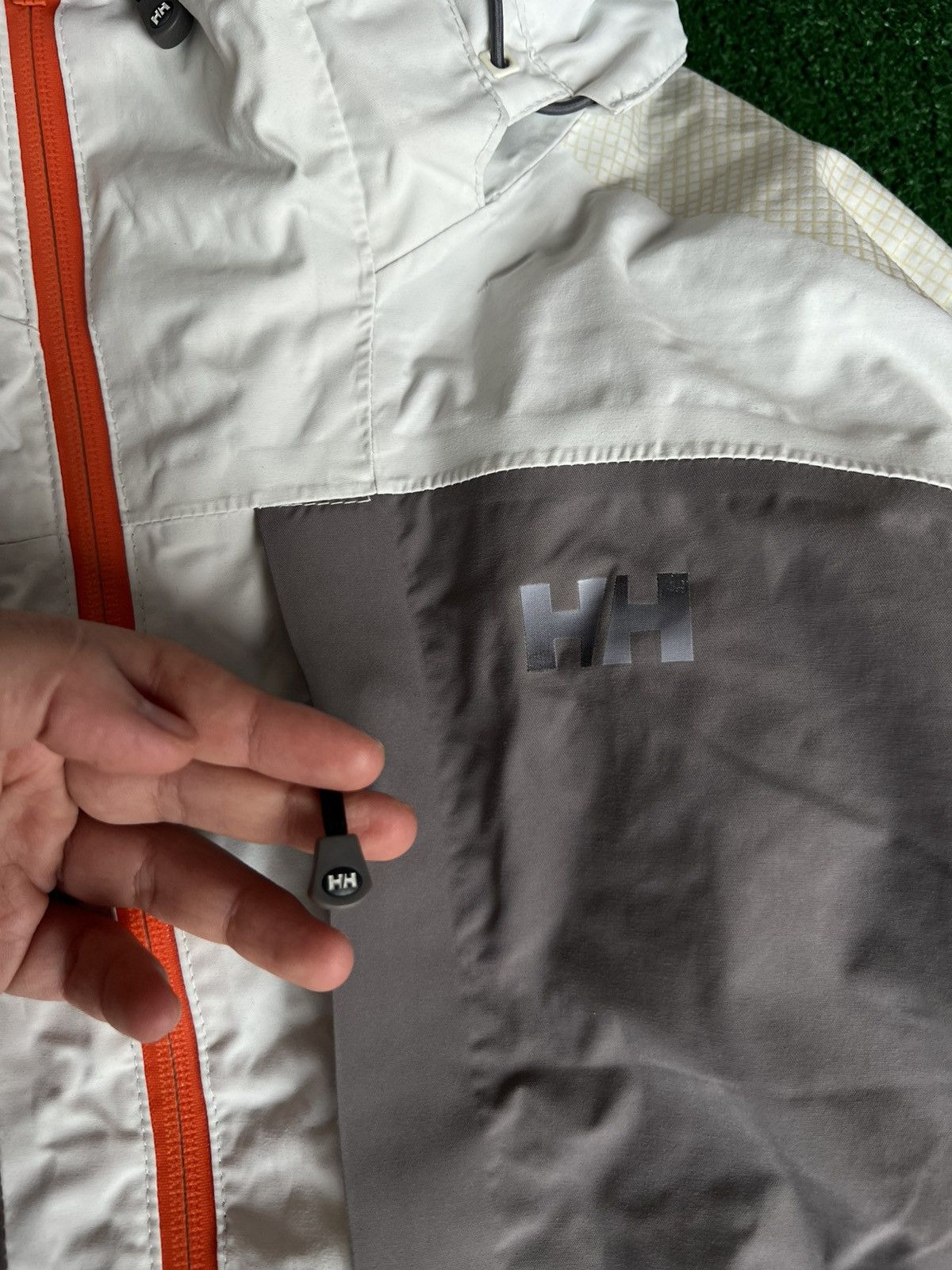 Helly Hansen Helly Hansen Seven J waterproof jacket Size US S / EU 44-46 / 1 - 3 Thumbnail