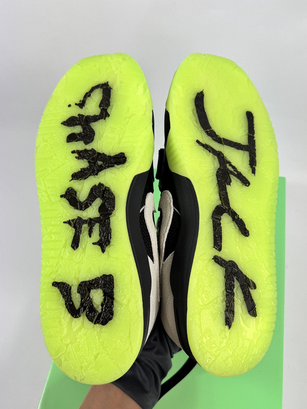 Jordan Brand JORDAN JUMPMAN TRACK TR x TRAVIS SCOTT x CHASE B SNEAKERS Size US 10 / EU 43 - 5 Thumbnail