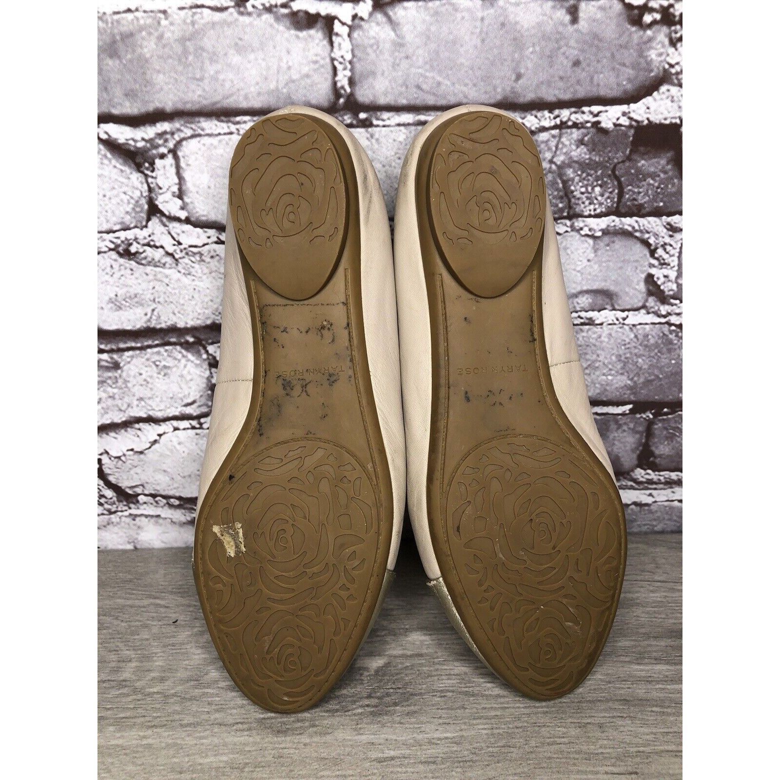 Other Taryn Rose Nude Pink Leather Gold Cap Toe Ballet Flats Women Size US 8.5 / IT 38.5 - 15 Thumbnail