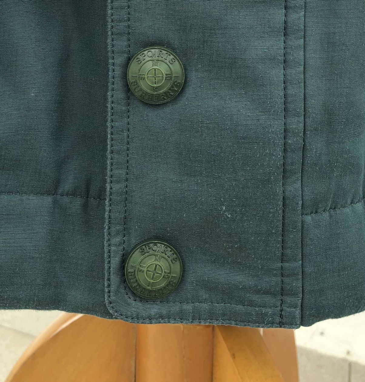 Burberry Vintage Burberrys Lined Embroidery Logo Bomber Jacket Size US M / EU 48-50 / 2 - 14 Thumbnail