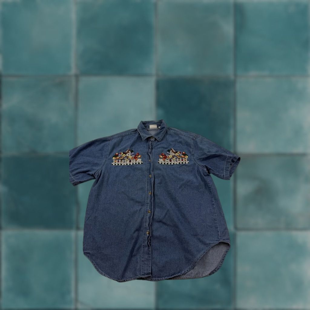 Denime VINTAGE Debbie Green Denim Shirt Womens L Blue Floral Embroidered Birdhouse 90s Shirt Womens Large Embroidered Birdhouse Floral 90s Size L / US 10 / IT 46 - 1 Thumbnail