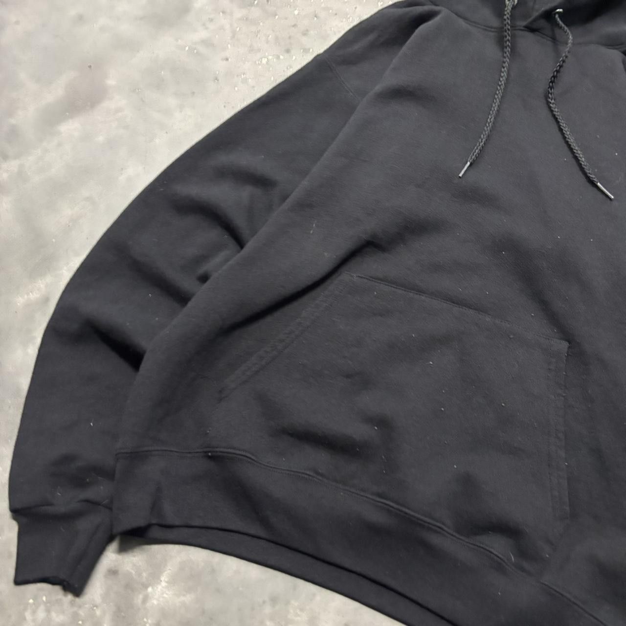 Russell Athletic × Vintage Crazy Vintage Y2K/2000s Black Blank Russell Style Essential Hoodie! Size US S / EU 44-46 / 1 - 3 Thumbnail