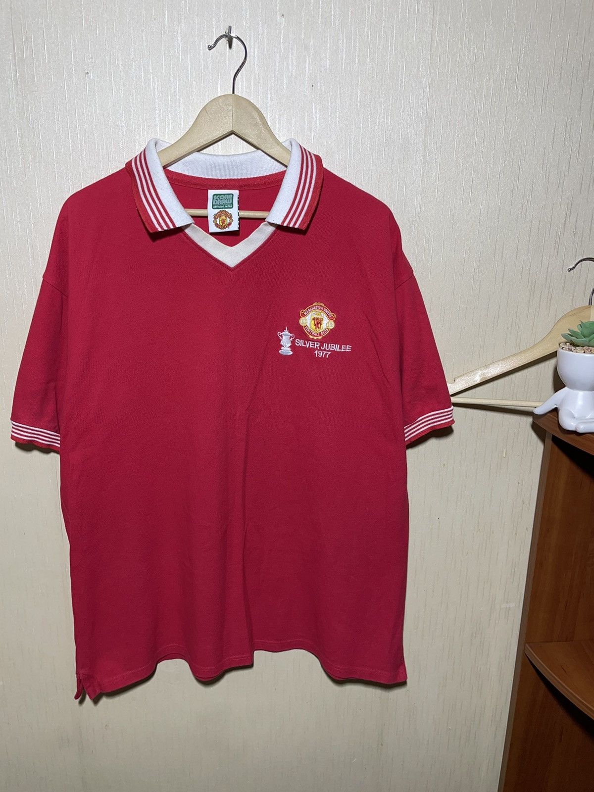 Vintage Manchester United score draw retro jersey 1977 Size US XXL / EU 58 / 5 - 1 Thumbnail