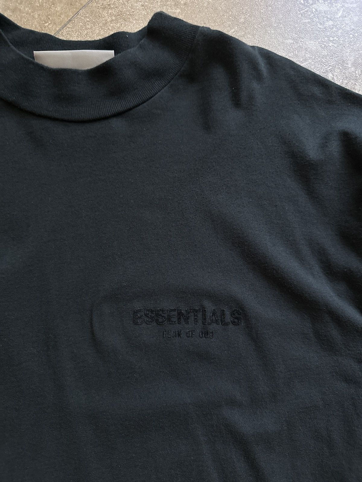 Essentials × Fear of God Fear of God Essentials Black Long Tee Size US M / EU 48-50 / 2 - 2 Thumbnail
