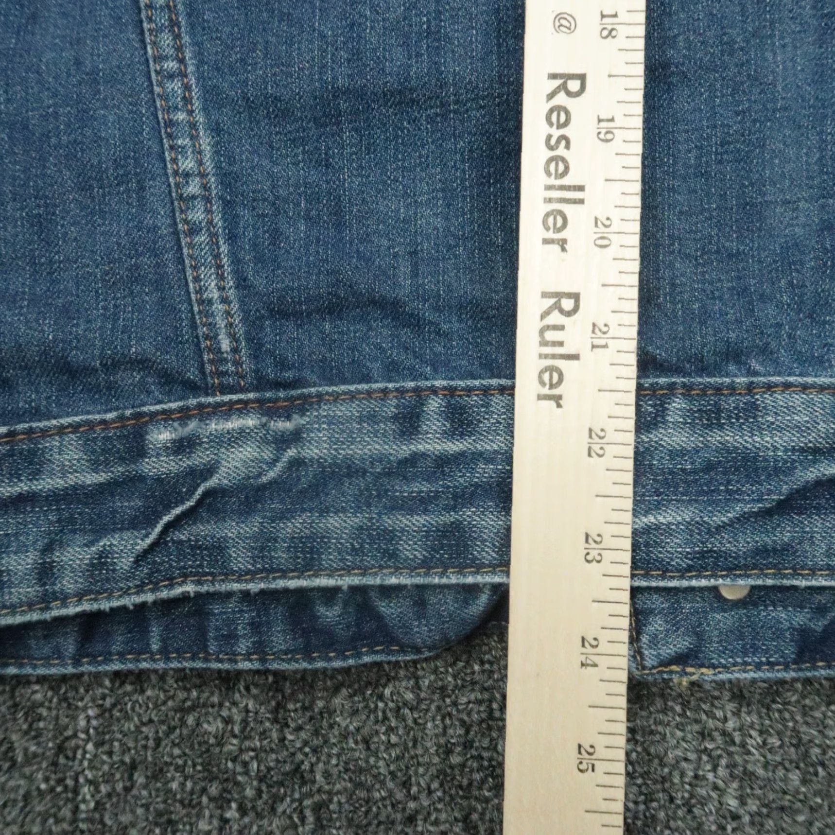 Abercrombie & Fitch Abercrombie & Fitch Denim Jacket Women XL Blue Distressed Trucker Size 40" / US 18 - 6 Thumbnail