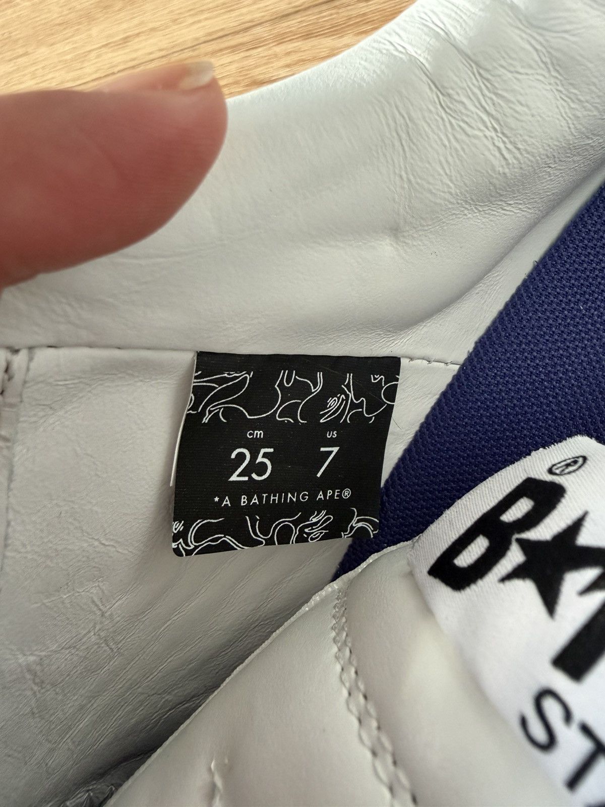 Bape A Bathing Ape Bape Sta #3 M2 White Blue Orange US 7 Size US 7 / EU 40 - 14 Thumbnail