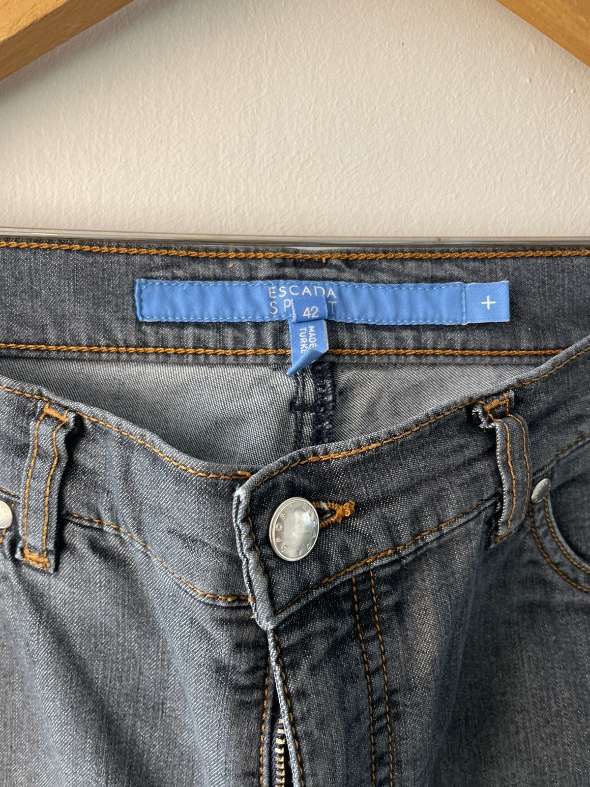Escada Escada jean Size 27" / US 4 / IT 40 - 10 Thumbnail