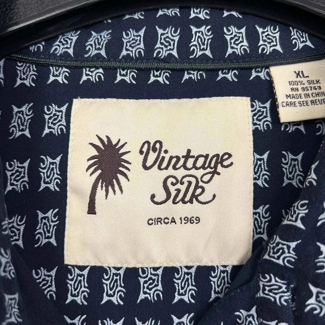 Other Vintage Silk Button Up Shirt Men Short Sleeve Collared XL Size US XL / EU 56 / 4 - 6 Thumbnail
