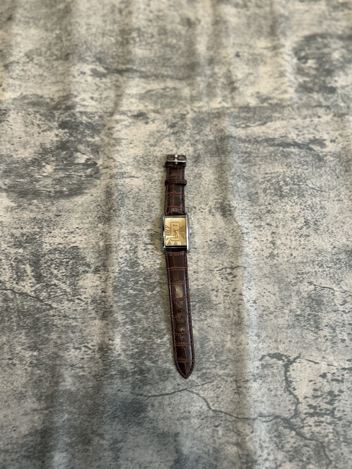Vintage Vintage 90s vintage quiet luxury brown leather gold watch Size ONE SIZE - 6 Thumbnail