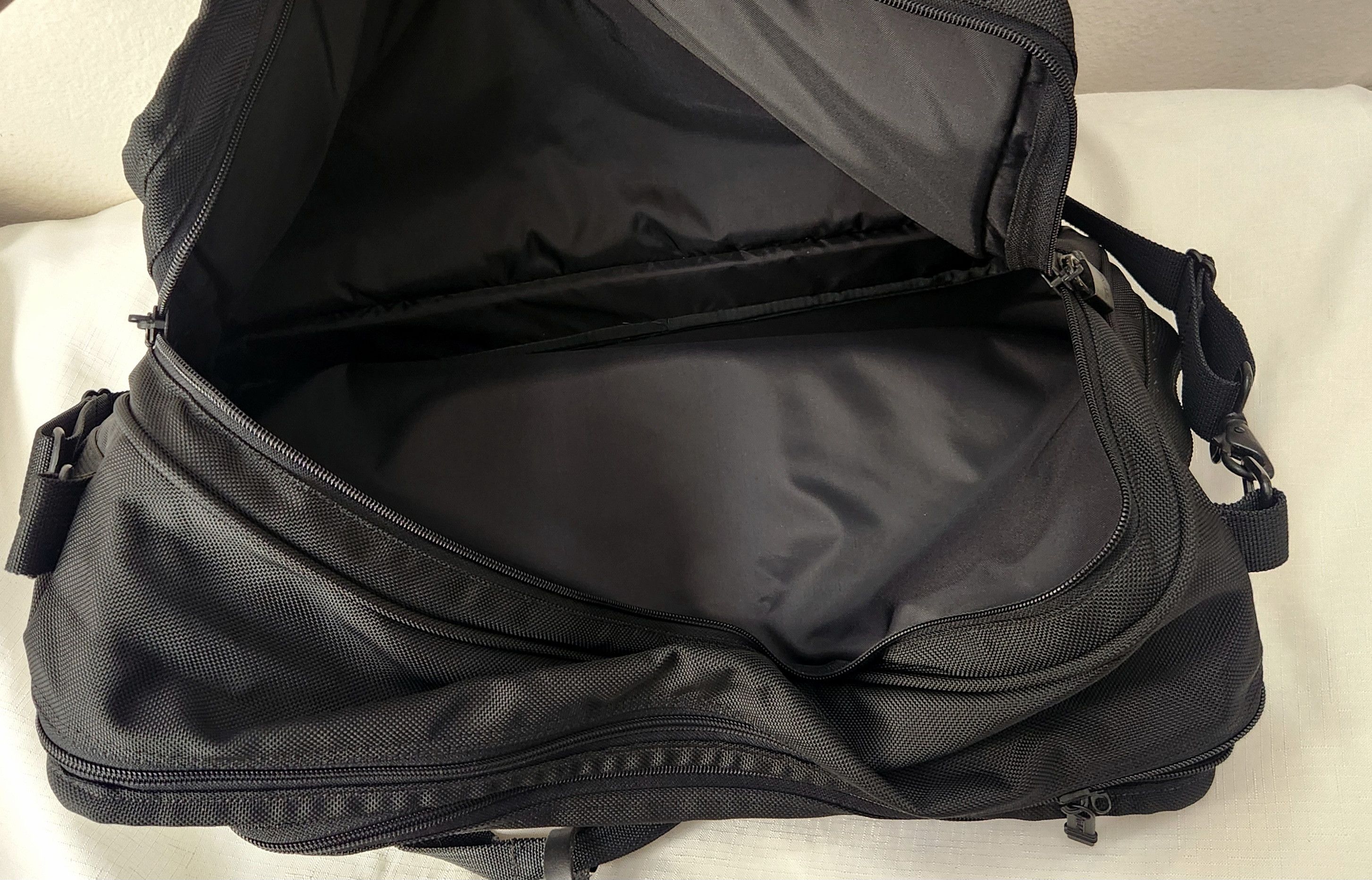 Tumi Tumi Canvas weekender Messenger travel Bag Black Size ONE SIZE - 18 Thumbnail