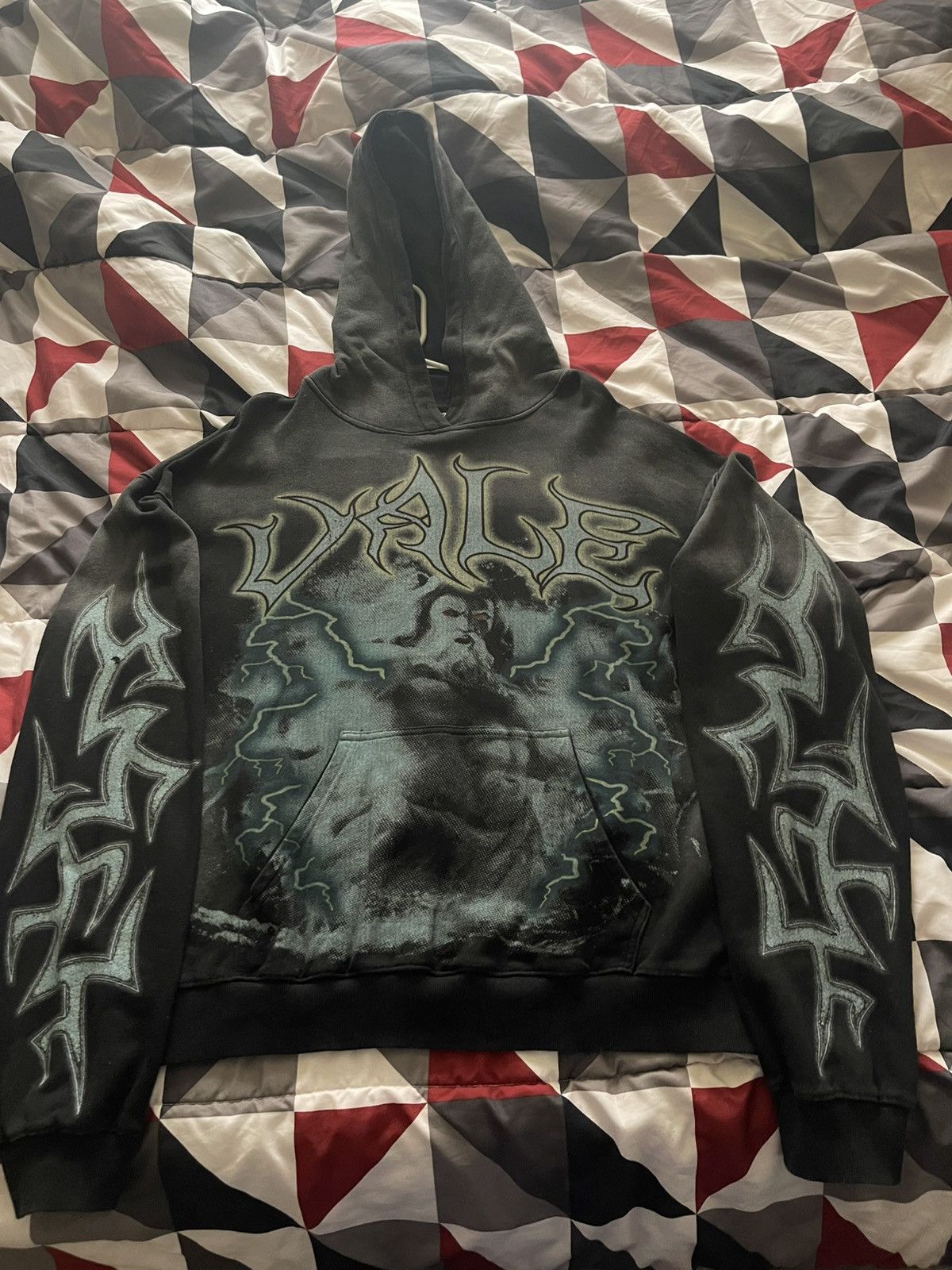 Vale VALE NEPTUNE WASHED BLACK HOODIE Size US XL / EU 56 / 4 - 1 Thumbnail