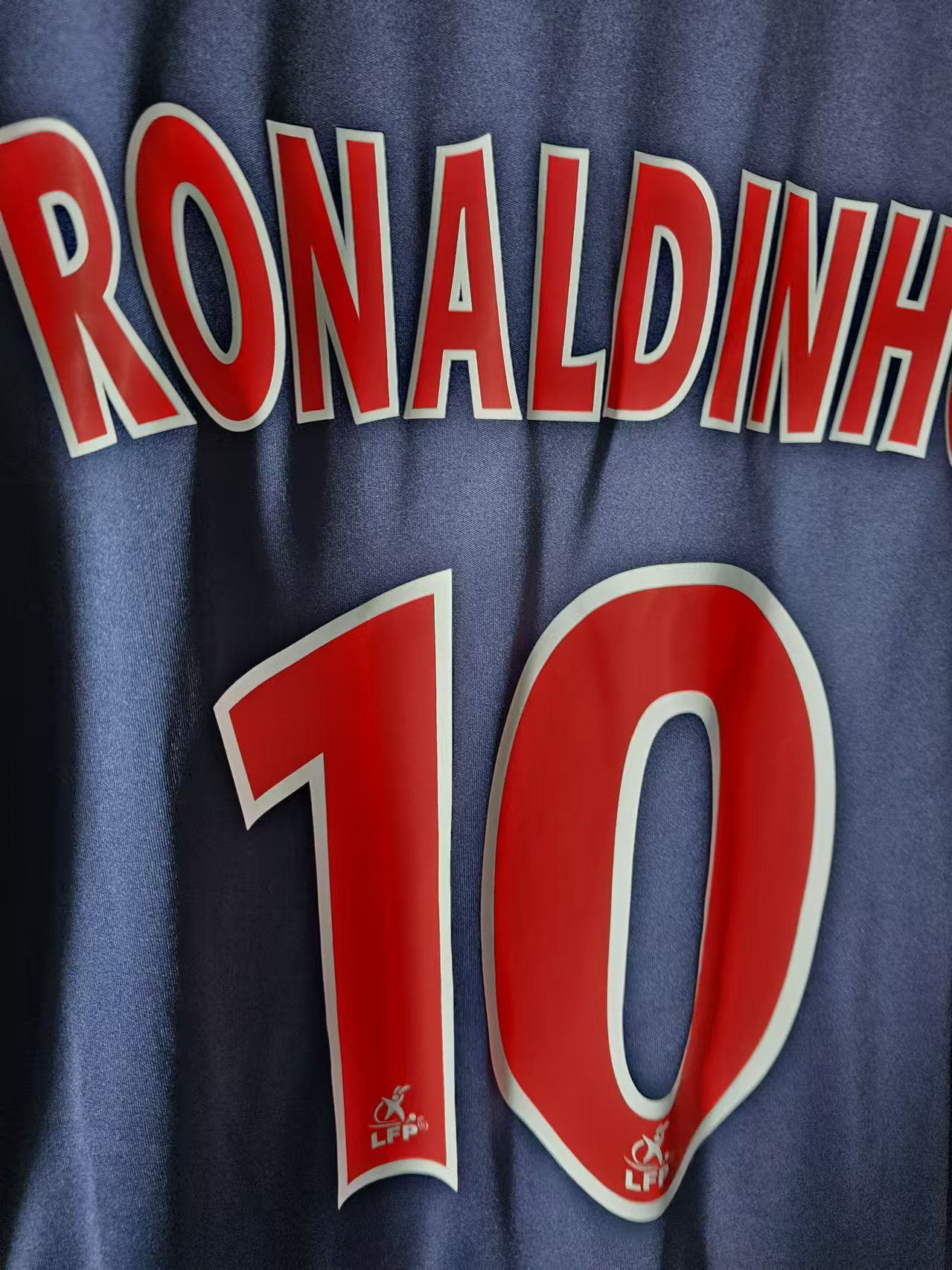 Other PSG #10 Ronaldinho Jersey Home XXL Size US XXL / EU 58 / 5 - 4 Thumbnail