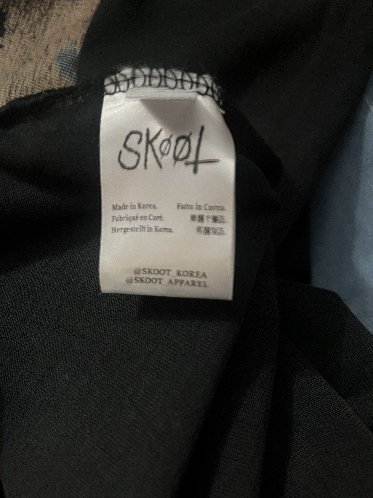 Other NWT Korean Streetweart Skoot Unisex Torment T-Shirt 2 Size US L / EU 52-54 / 3 - 9 Thumbnail