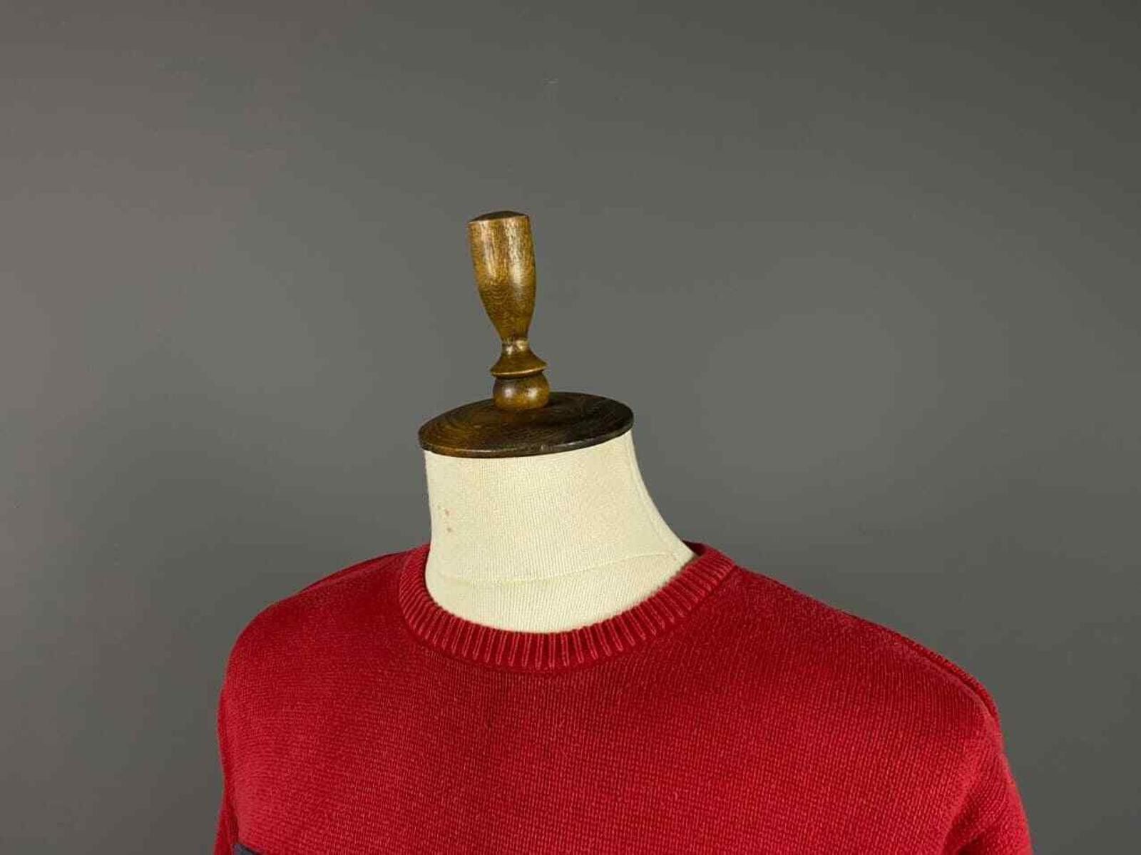 Tommy Hilfiger Vintage Tommy Hilfiger Jeans Crew Neck Sweater Size L Size US L / EU 52-54 / 3 - 2 Thumbnail