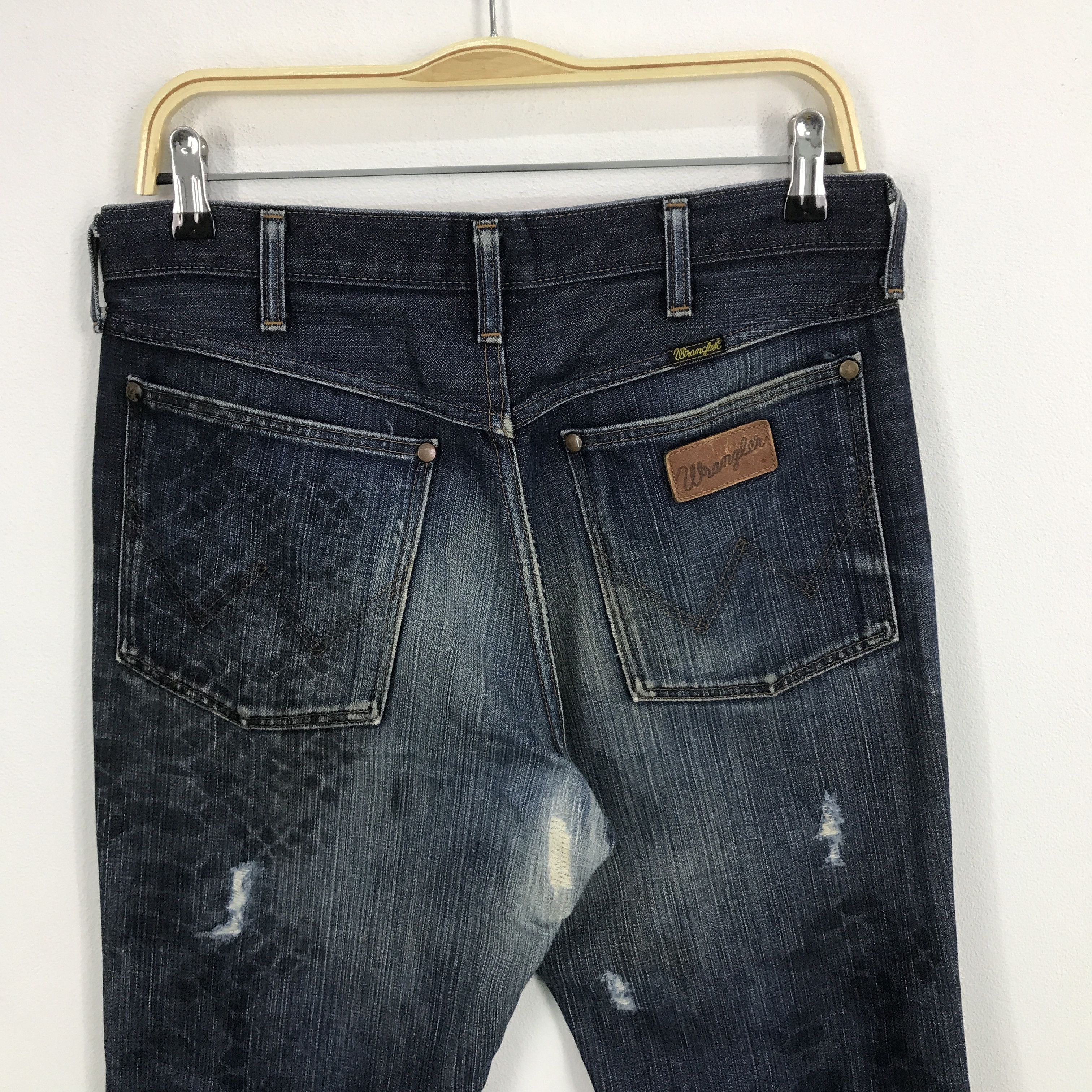 Japanese Brand × Wrangler Flared wrangler style value bootcut Denim jeans pants Size US 31 - 5 Thumbnail