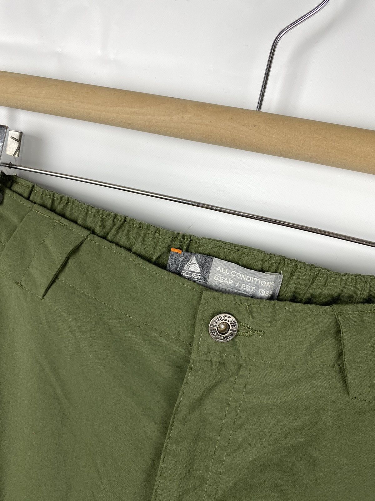 Nike ACG × Vintage Vintage Nike ACG Men Cargo Pants Wide Leg size L Size US 34 / EU 50 - 4 Thumbnail