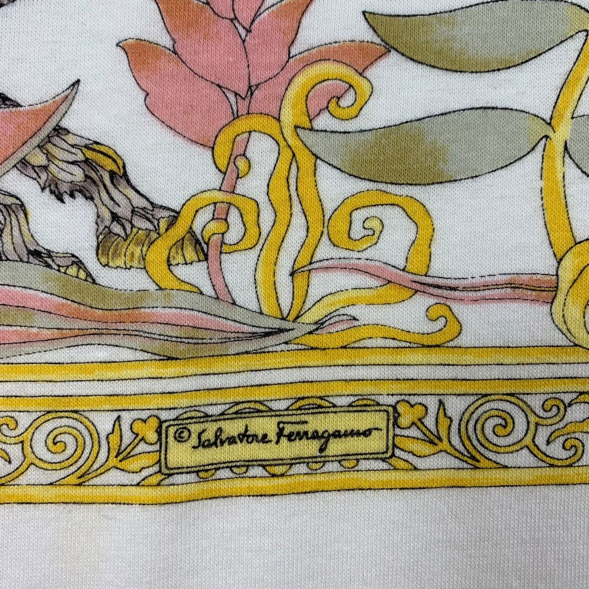 Designer × Salvatore Ferragamo × Vintage Vintage SALVATORE FERRAGAMO Horse printed crop top tee Size M / US 6-8 / IT 42-44 - 9 Thumbnail