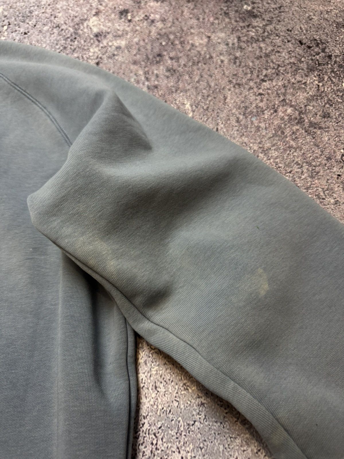 Carhartt CRAZY CUSTOM SKELETON CARHARTT CHASE SWEAT SWEATSHIRT Size US L / EU 52-54 / 3 - 14 Thumbnail
