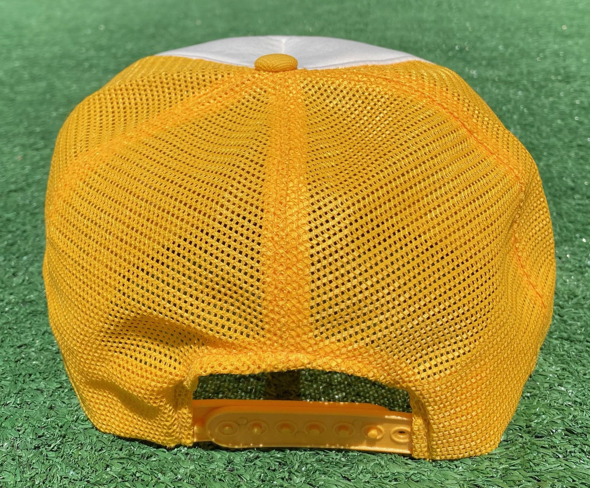 Vintage Vintage 80’s Cancun Mexico Yellow Snapback Trucker Hat Size ONE SIZE - 5 Thumbnail