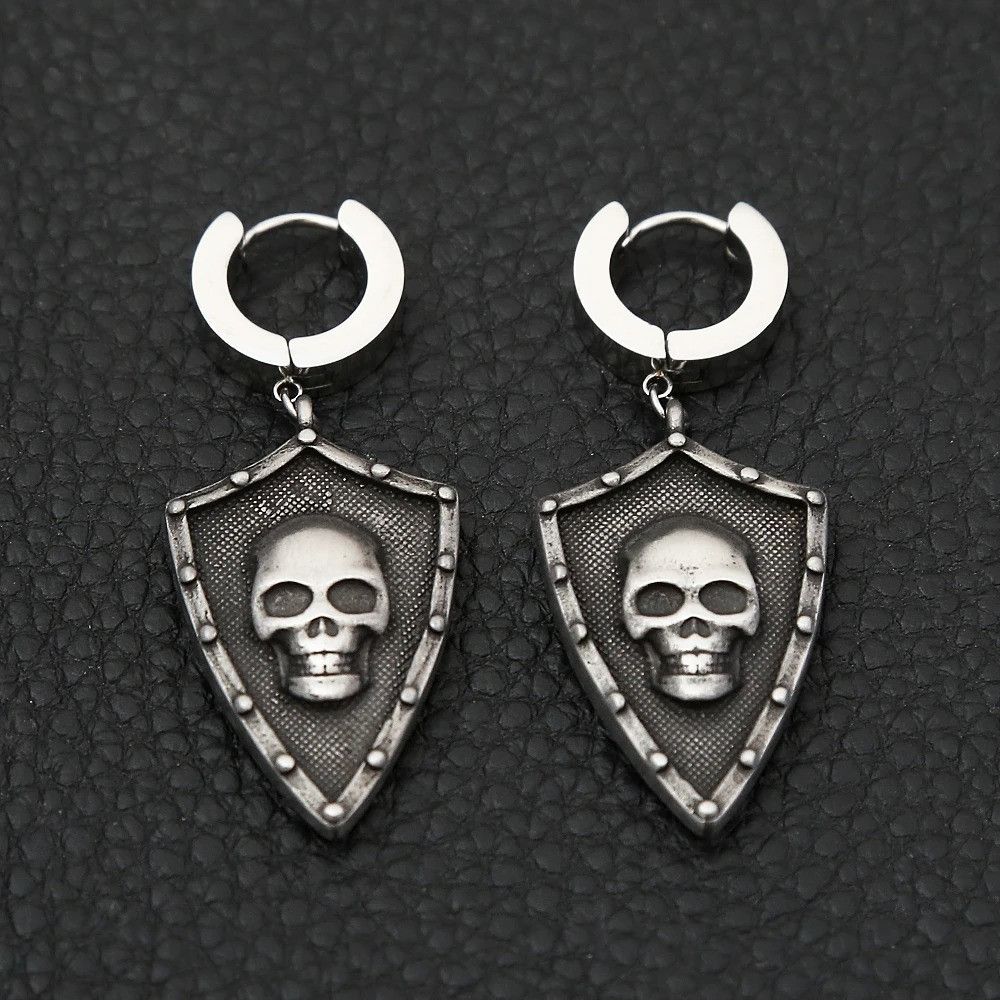 Japanese Brand × Vintage Black Skull Earrings Size ONE SIZE - 1 Thumbnail