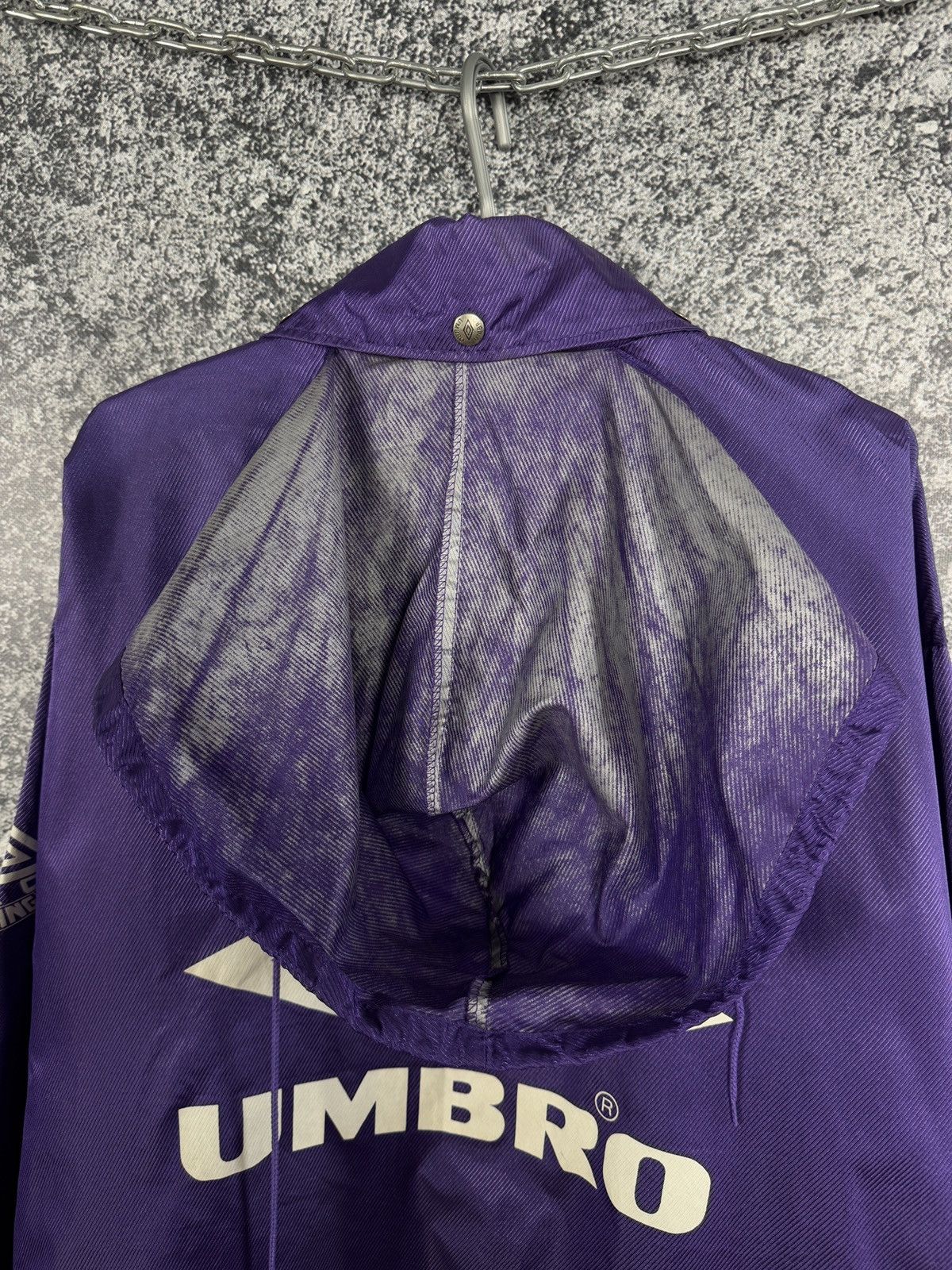 Umbro UMBRO Pro Training Vintage 90s Rain Jacket Windbreaker Sz M Size US M / EU 48-50 / 2 - 24 Thumbnail