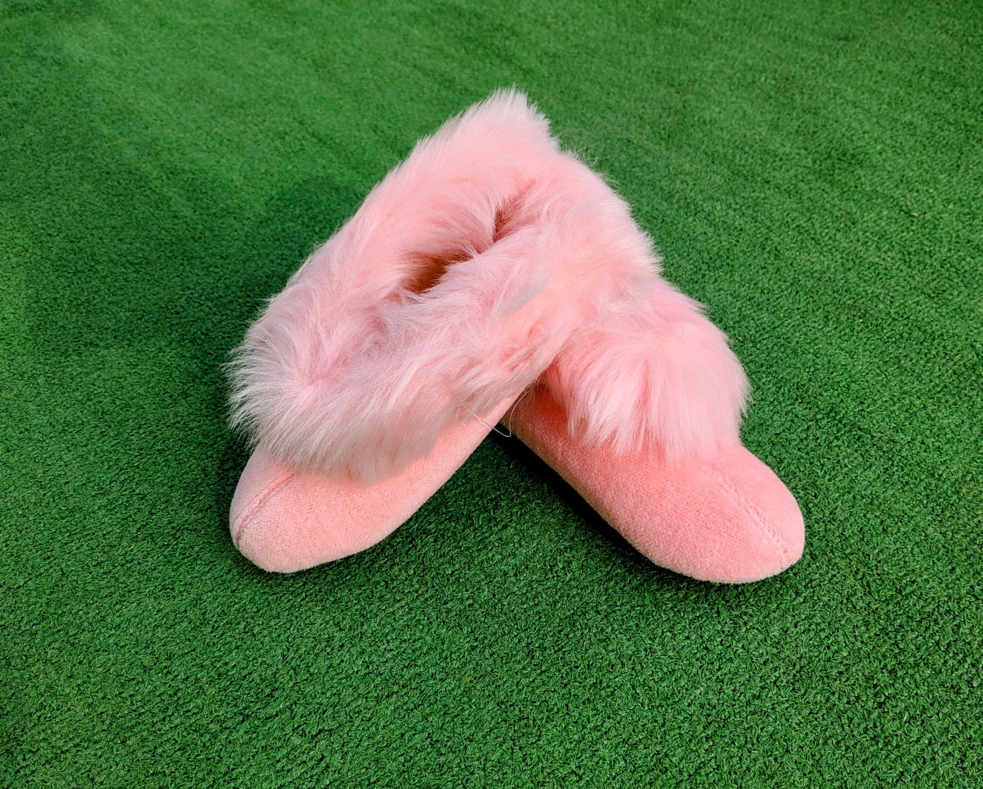 Vintage Living Joy Japanese Furry Pink Slippers w/Storage Mark NOS Size US 5.5 / IT 35.5 - 2 Thumbnail