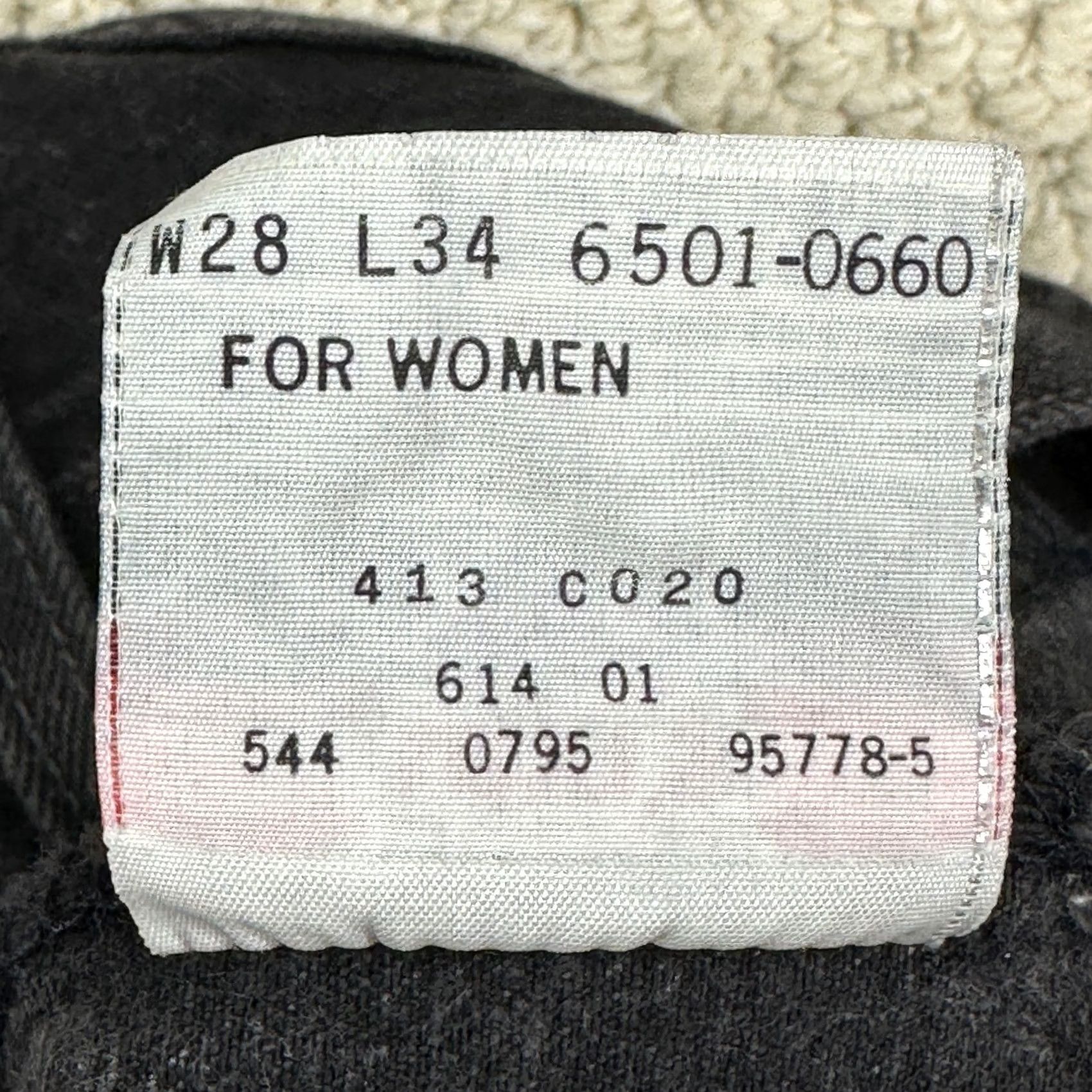 Levi's VINTAGE Levi's 501 Jeans Womens 26x33 Black Straight Made in USA 90s Size 26" / US 2 / IT 38 - 5 Thumbnail
