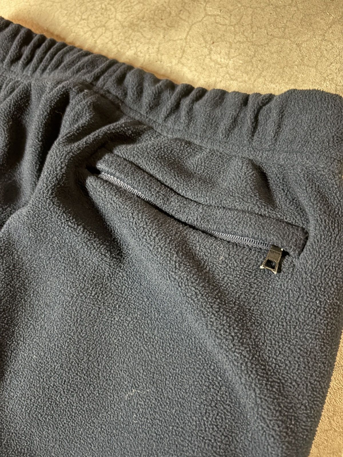 Nautica Vintage 00’s Nautica Fleece Pants Navy Size Small Size US 30 / EU 46 - 4 Thumbnail