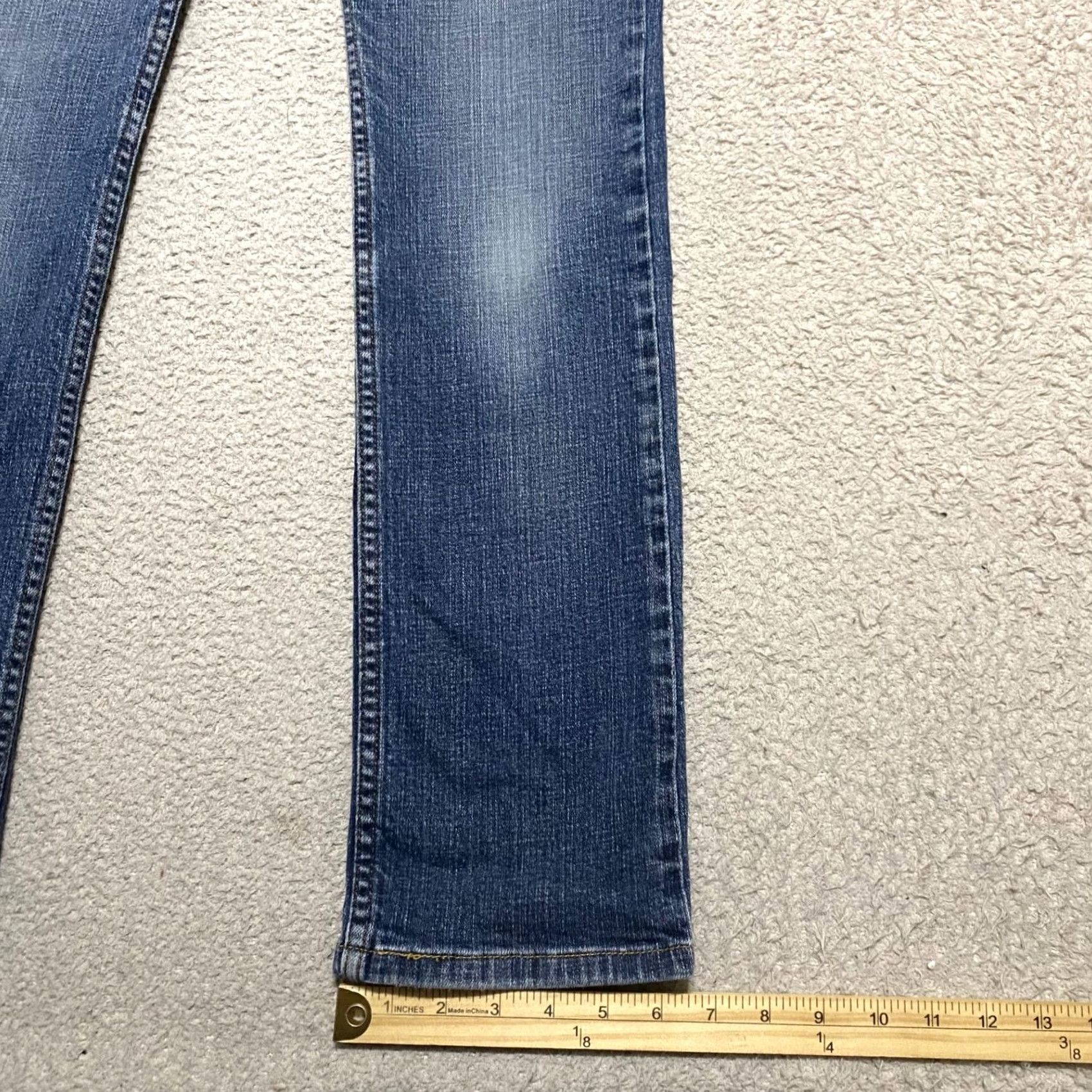 Levi's Levi's 526 Jeans Womens Blue Denim Medium Straight Mid Rise 10 Regular 30x31 5-Pocket Stretch Vintage: No Size 32" / US 10 / IT 46 - 5 Thumbnail