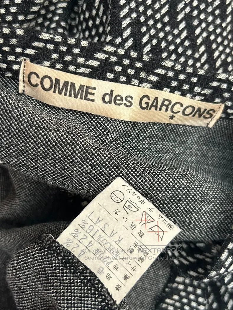 Comme des Garcons Comme Des Garcons size one-size-fits-all Initial gray-blac Size S / US 4 / IT 40 - 8 Thumbnail