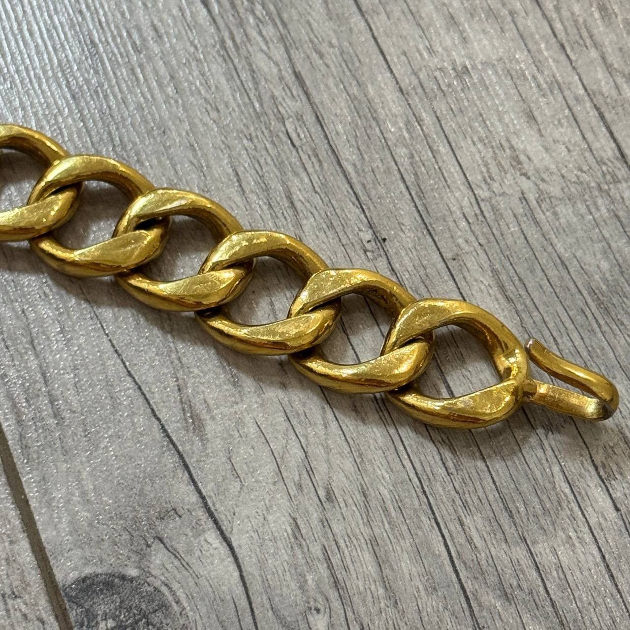 Chanel × Vintage Vintage 90s CHANEL Gold Plated Cambon 31 Rue Coin Chain Belt Size ONE SIZE - 7 Thumbnail