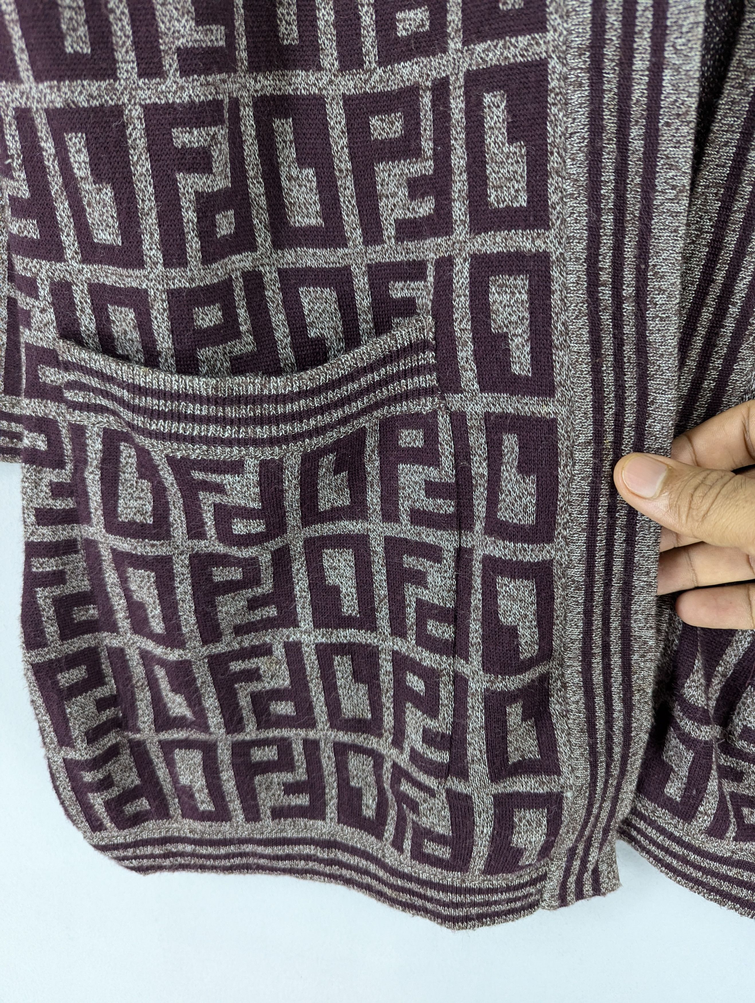 Japanese Brand Vintage Japanese Brand Acrylic Fullprint Cardigan Jacket Size US L / EU 52-54 / 3 - 6 Thumbnail